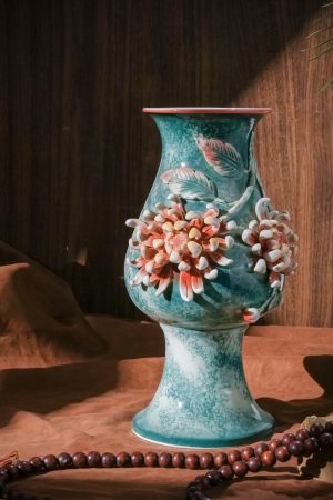 Lọ hoa Sắc Thắm Bốn Mùa